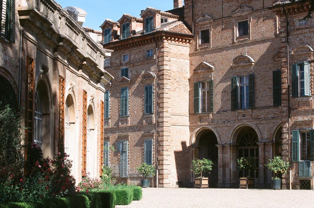 Marchesi Alfieri - Cantine E Ospitalita San Martino Alfieri Bagian luar foto