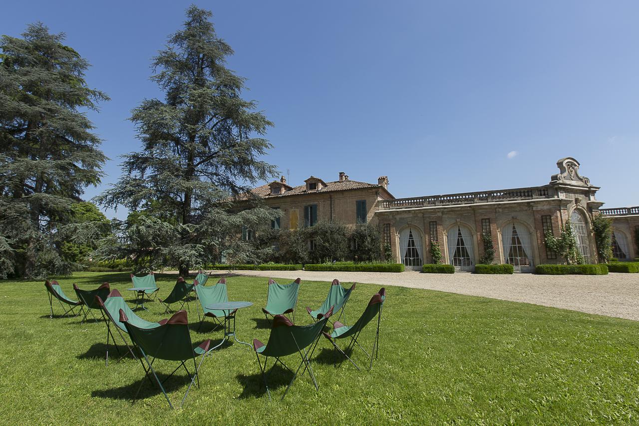 Marchesi Alfieri - Cantine E Ospitalita San Martino Alfieri Bagian luar foto
